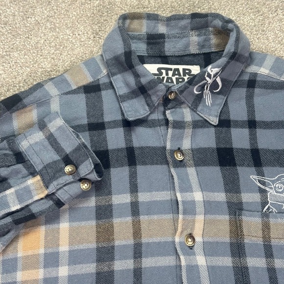Star Wars The Mandalorian Baby Yoda Flannel Shirt Men's M This Is The Way - Picture 1 of 13